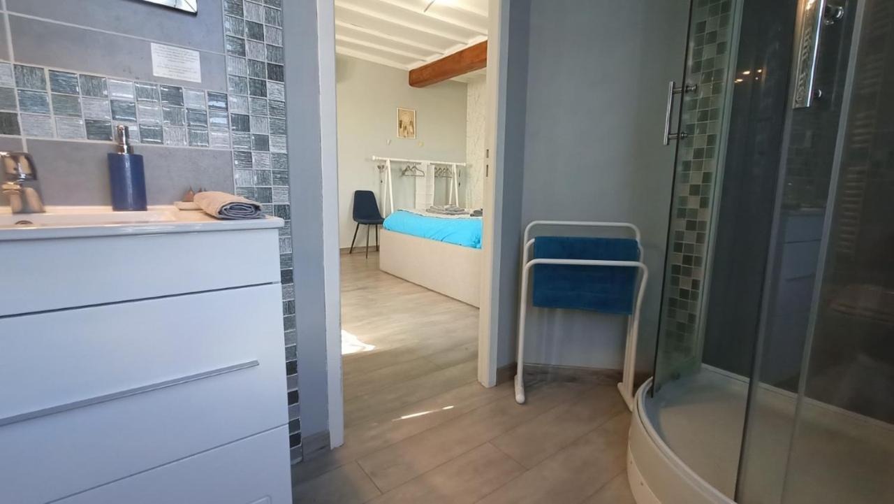 Chambres D'Hotes La Dame Fines Puybegon Exteriör bild