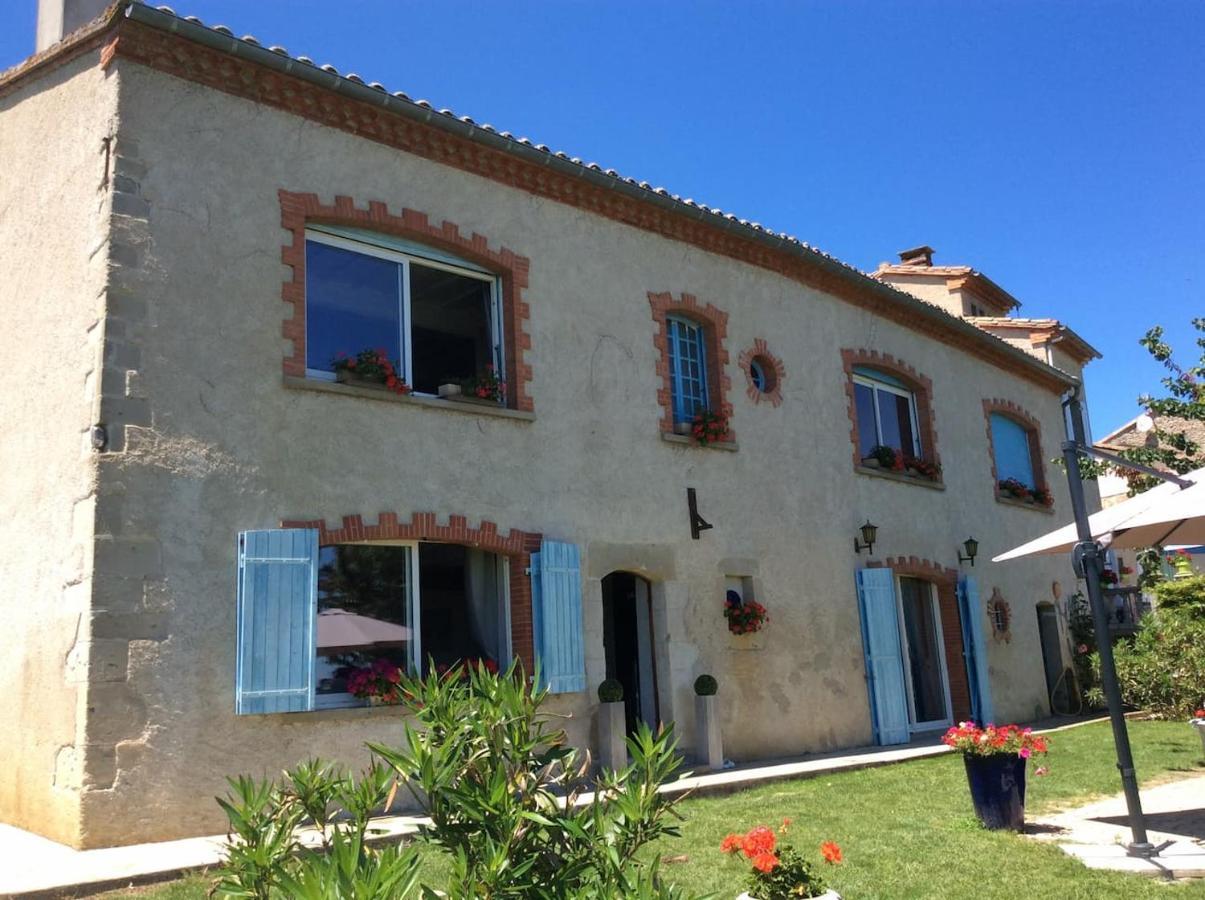 Chambres D'Hotes La Dame Fines Puybegon Exteriör bild